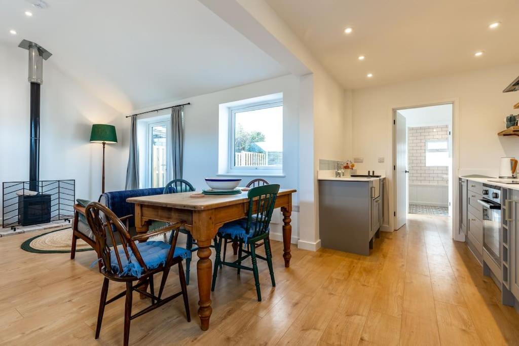 Peaceful By The Sea Holiday home